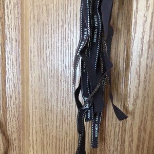 Lot of eight ribbons, Hermès various sizes authentic, Hermès!!